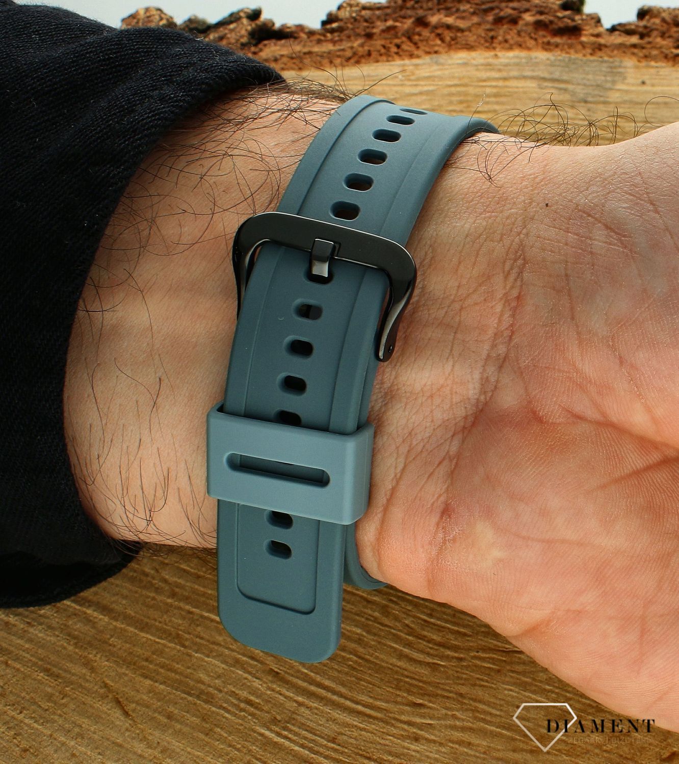 Zegarek męski smartwatch Casio G-SHOCK G-SQUAD MOVE SQUARE BLUETOOTH DW-H5600-2ER (1).webp