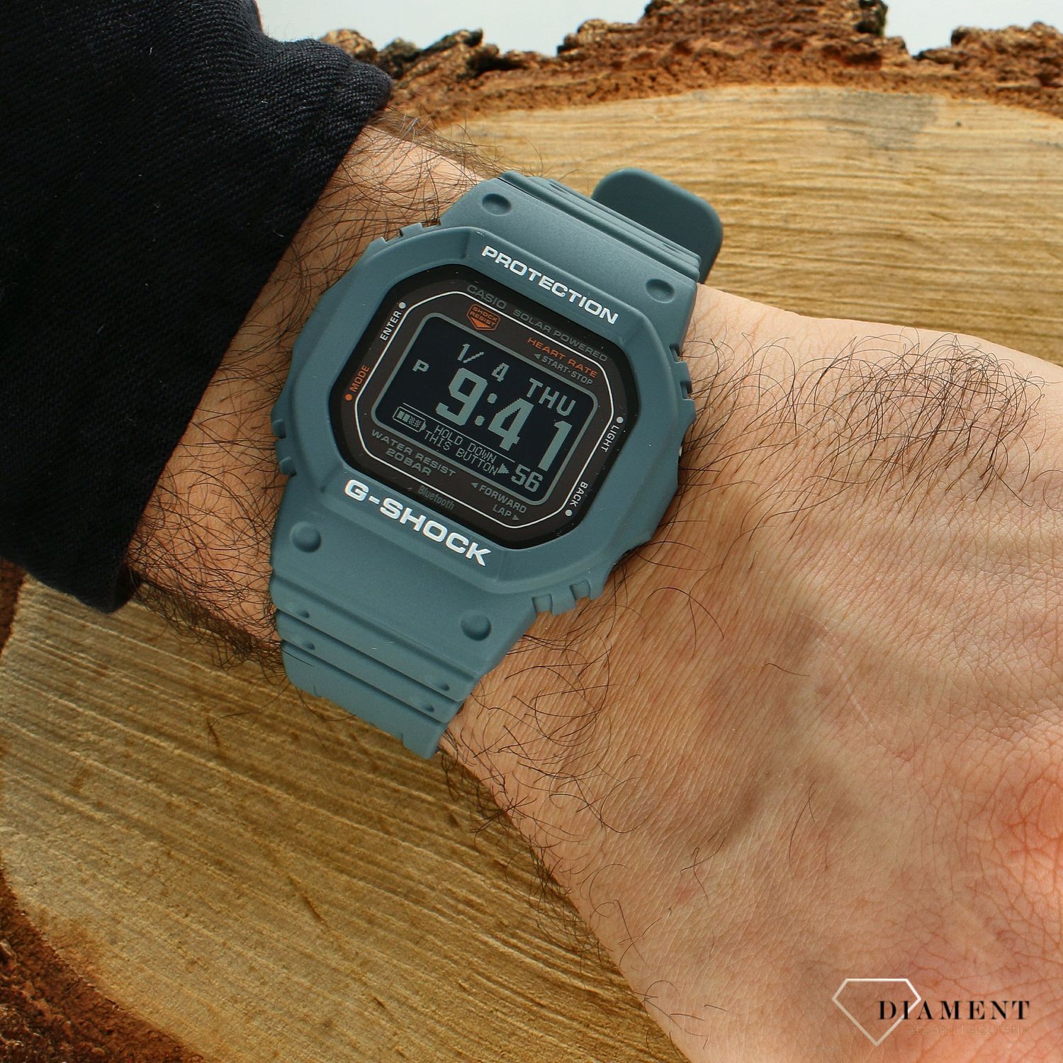 Zegarek męski smartwatch Casio G-SHOCK G-SQUAD MOVE SQUARE BLUETOOTH DW-H5600-2ER (1).webp