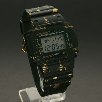 Zegarek Casio G-shock DWE-5600CC-3ER Zielony Electronic  dodatkowe paski i cezel (1).jpg