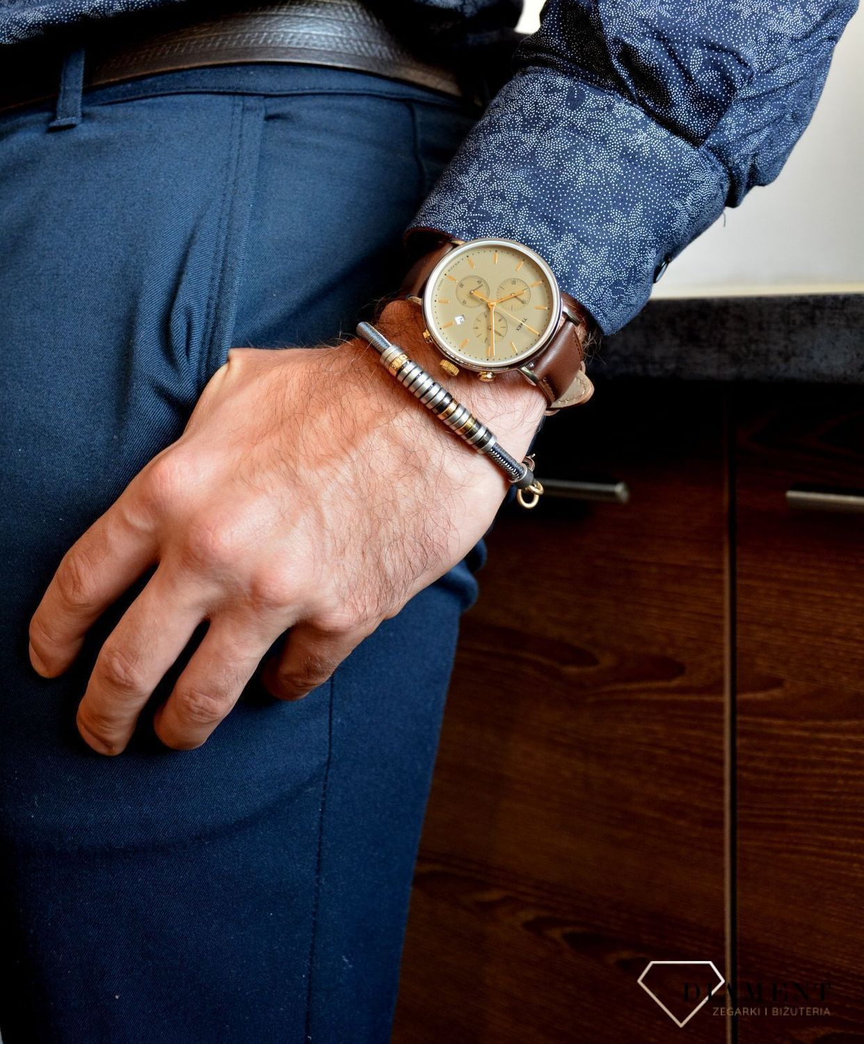 Bransoletka meska stalowa z ozdobnymi elementami złota i srebra.jpg