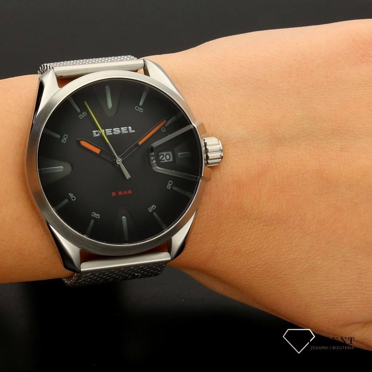 Zegarek męski Diesel MS9 DZ1897 (1).jpg