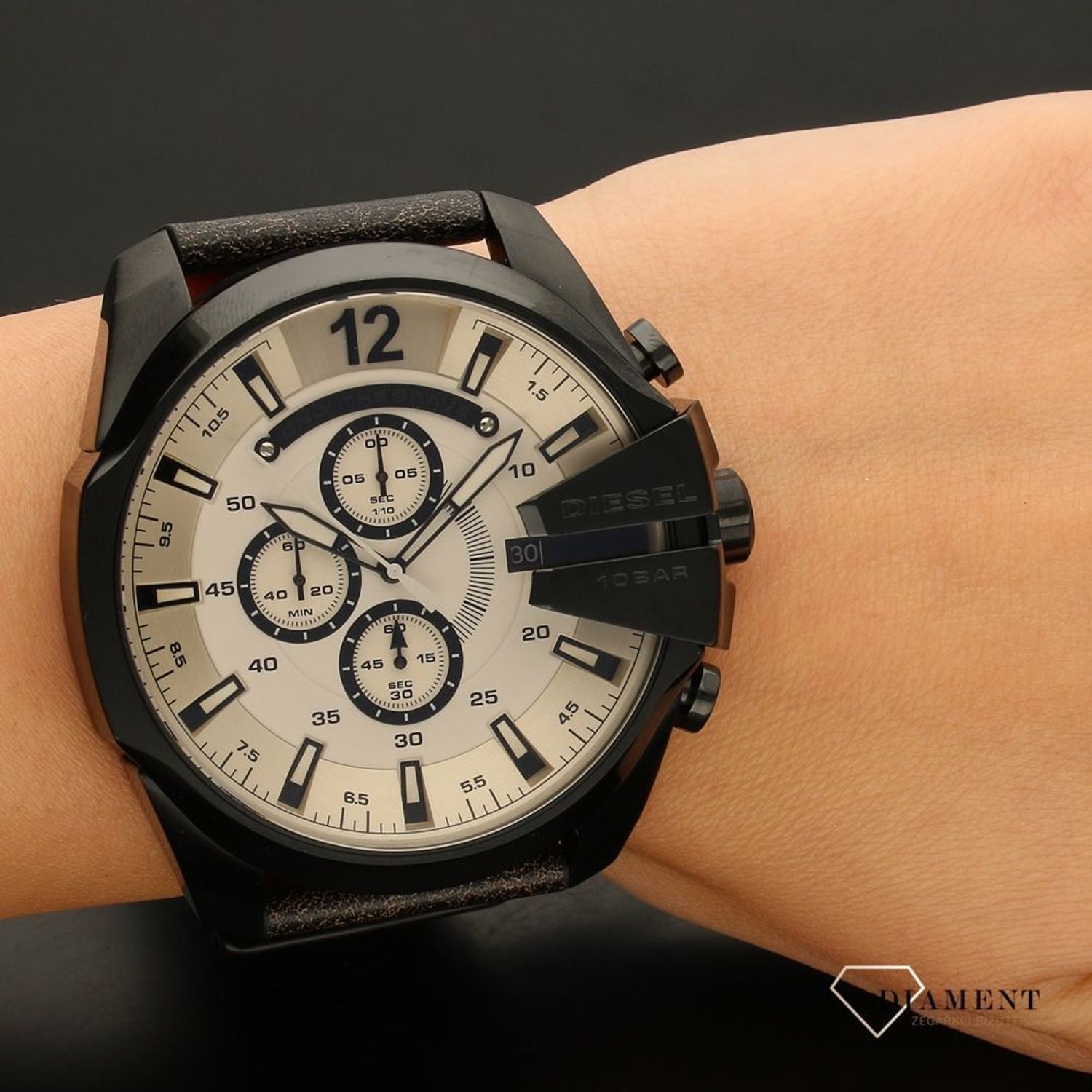 Zegarek męski Diesel Mega Chief DZ4422.jpg