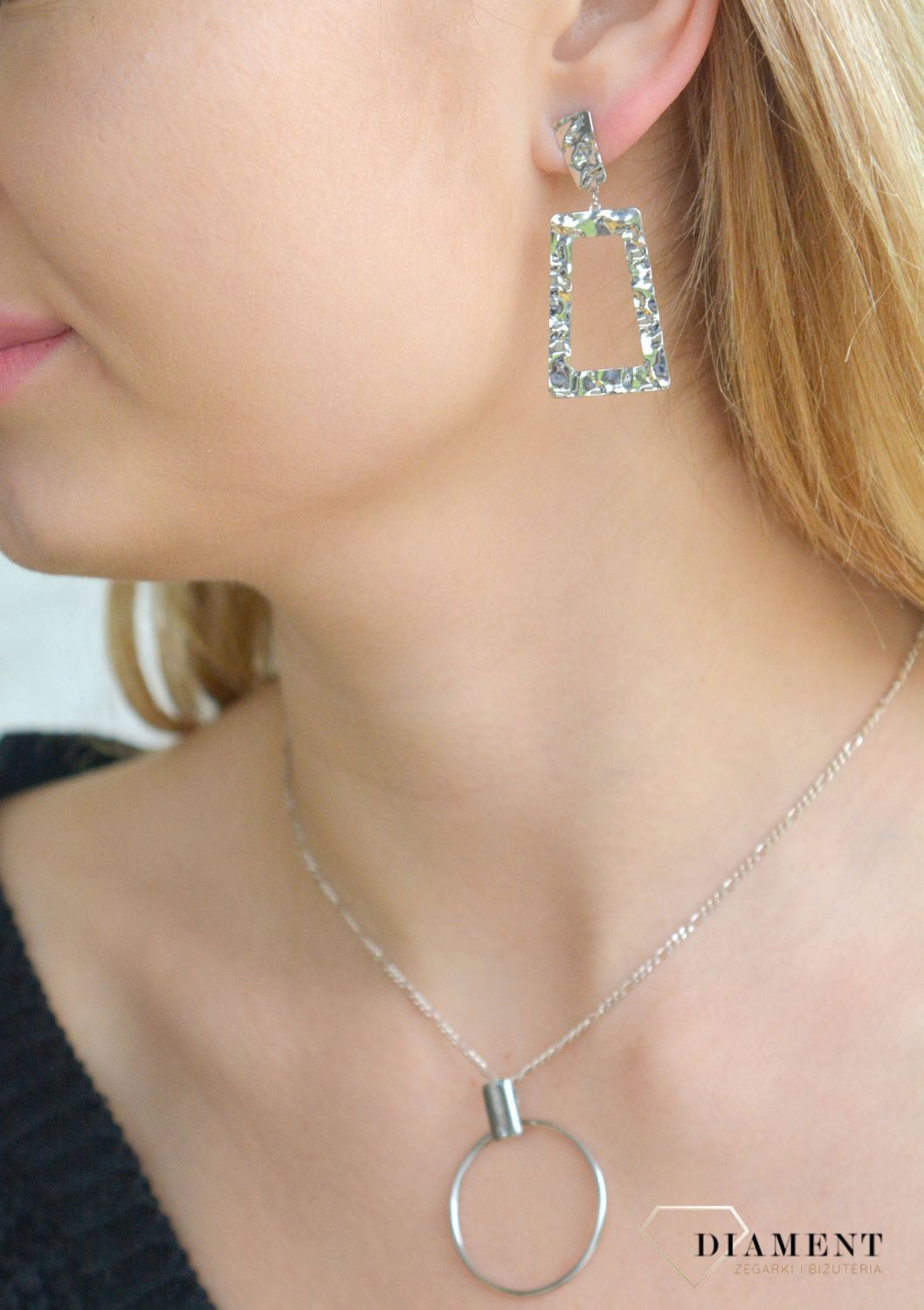 Srebrna zawieszka damska 925 klasyczne kółeczko DZW130R. Srebrna zawieszka damska. Zawieszka srebrna damska do łańcuszka. Srebrny wisiorek damski. Zawieszka srebrna idealna na prezent..jpg