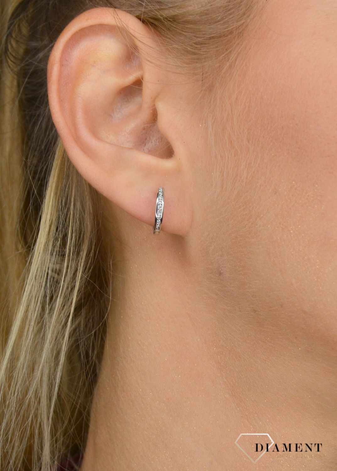 Kolczyki złote z brylantem E33040W5.jpg