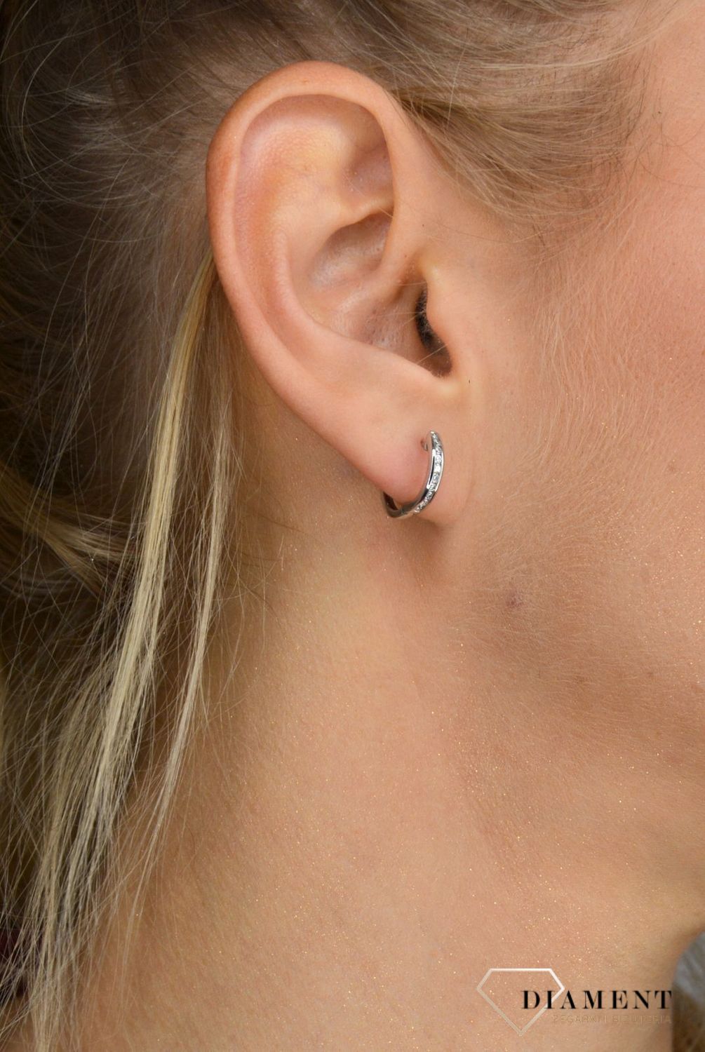 Kolczyki złote z brylantem E33040W5.jpg