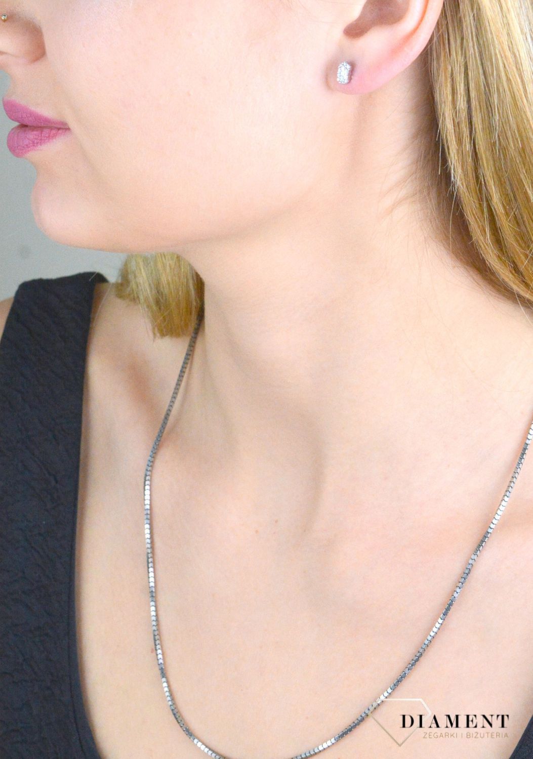 Kolczyki złote damskie 585 wkrętki prostokąty z diamentami 0,24 ct E3774.jpg