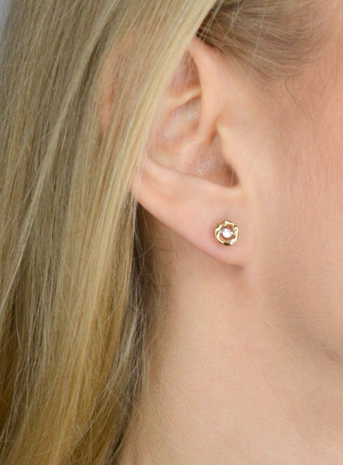 Kolczyki złote DIAMENT migoczące di E75995YS Kolczyki złote z brylantami 75995E001-G1Q2-0.jpg