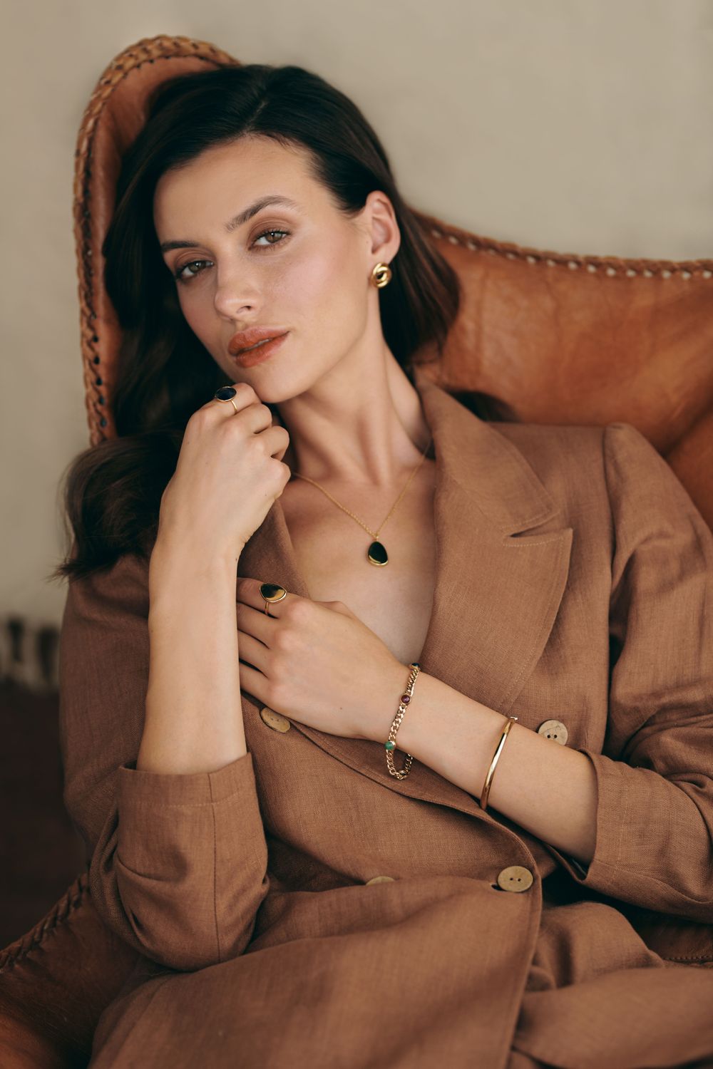 Naszyjnik złoty Dall’Acqua pr 585, E7NUC13034 Złoty naszyjnik 585 celebrytka z zawieszką geometryczną. Niezwykły blask szlachetnego kruszcu zamknięty w wyjątkowej formie. Subtelny kontur 1.jpg