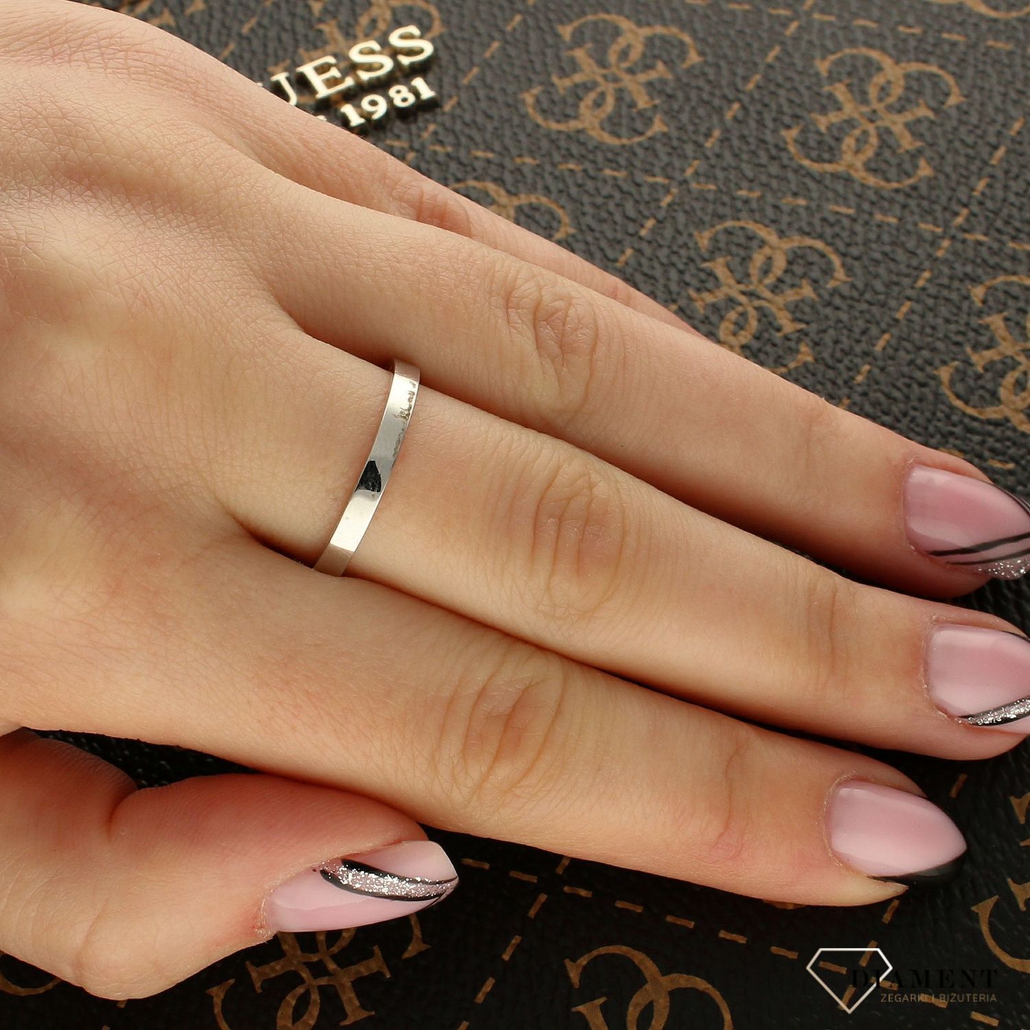 Złoty pierścionek DIAMENT białe złoto 'Magiczna chwila' 0660011555 (1).jpg