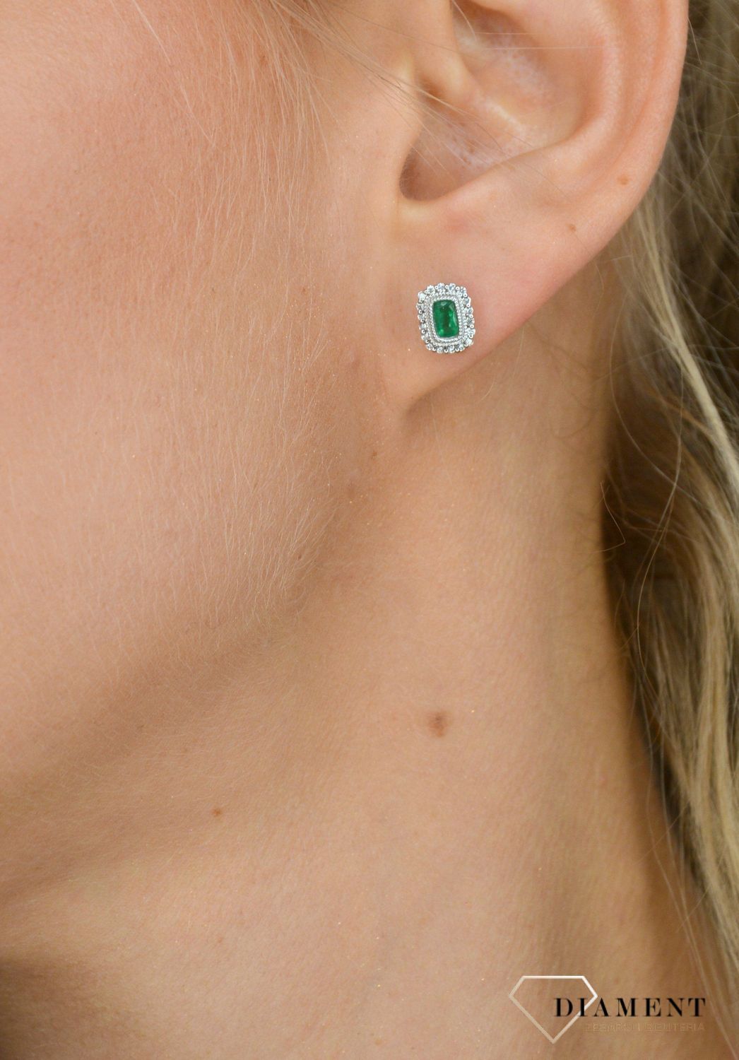 Kolczyki złote z brylantem EA555891 złote kolczyki kolczyki z brylantem. Kolczyki z kamieniem naturalnymz.jpg