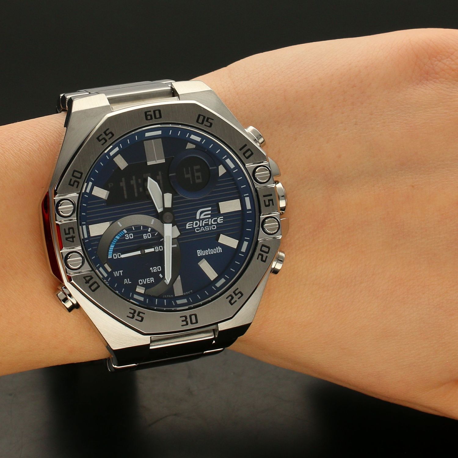 Zegarek męski Casio Edifice Smartwatch z niebieską tarczą na bransolecie 📲z funkcją bluetooth ECB-10D-2A.jpg