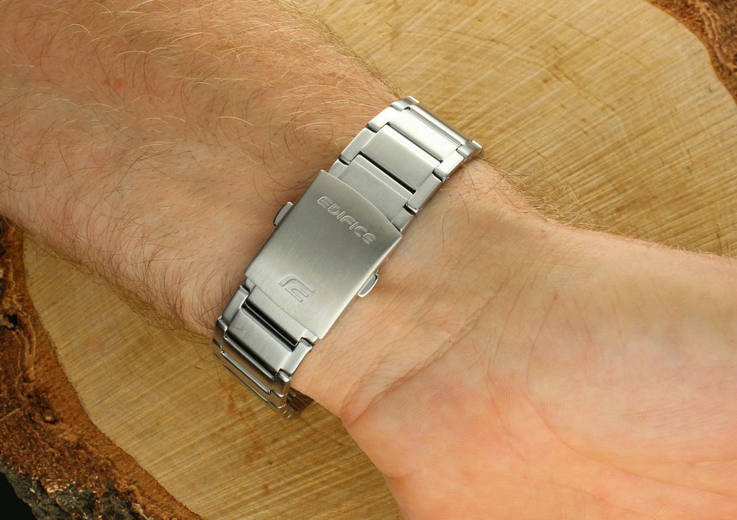 Zegarek męski Casio Edifice ECB-30D-2AEF – Zegarek Bluetooth, Timer, Stoper, Sapphire, WR100M.jpg