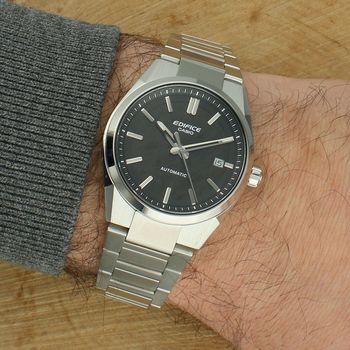 Casio Edifice EFK-110D-1AER Automatic męski zegarek szafir stal 100m datownik black.jpg