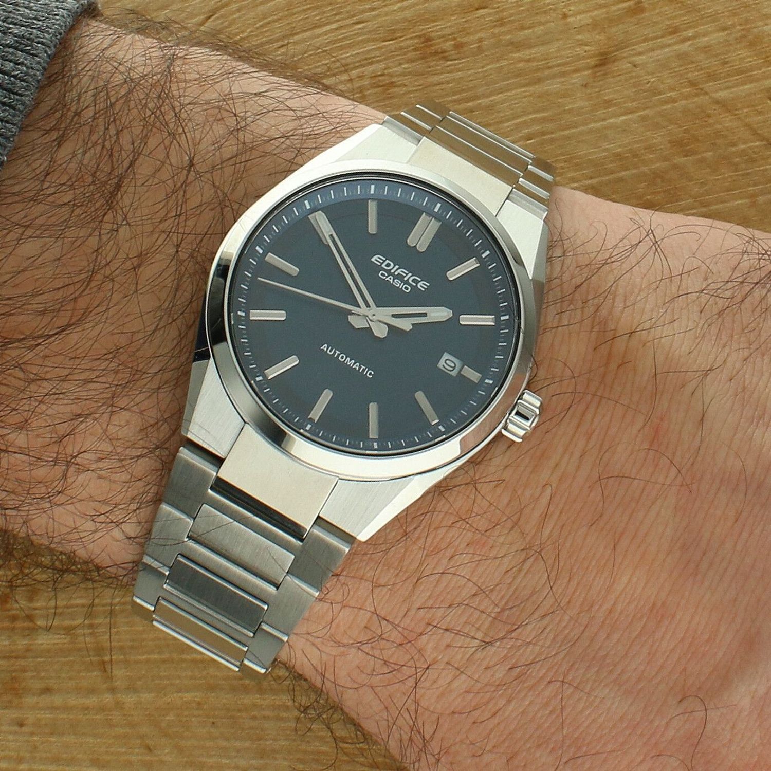 Casio Edifice EFK-110D-2AER Automatic – zegarek męski niebieska tarcza 100M (1).jpg