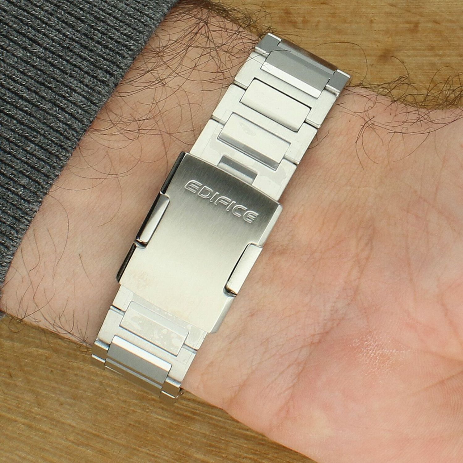 Casio Edifice EFK-110D-2AER Automatic – zegarek męski niebieska tarcza 100M (1).jpg