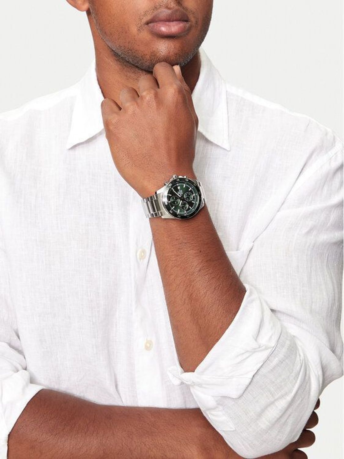 Zegarek CASIO Ediffice Spphire EFR-526D-3AVUEF Zegarek męski Casio Ediffice Classic Sapphire EFR-526D-3AVUEF wyposażony jest w.webp