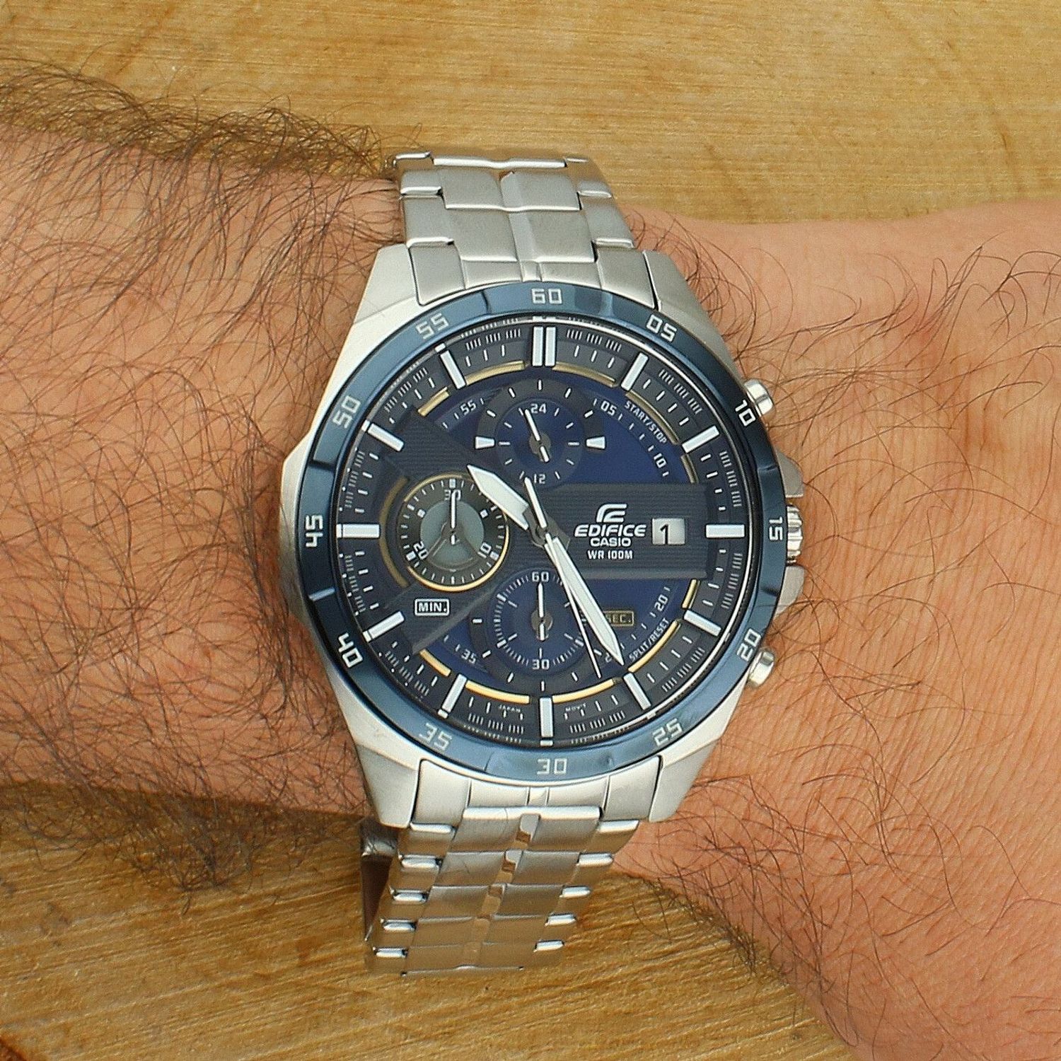 Casio Edifice EFR-556DB-2AVUEF – męski zegarek stalowy granatowy chronograf 100M (2).jpg