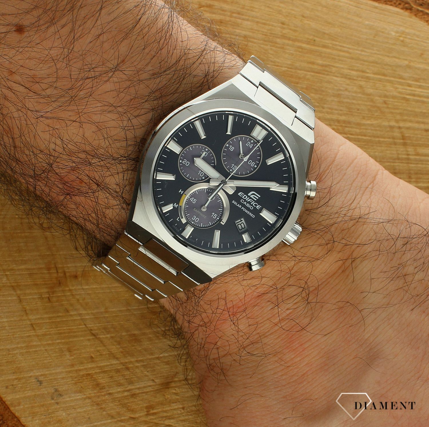 Zegarek męski Casio EDIFICE SOLAR POWERED CHRONOGRAPH EFS-S630D-1AVUEF. Męski zegarek sportowy na bransolecie. Męski zegarek Casio Edifice z chronografem. Zegarek Casio Edifice na prezent dla mężczyzny. Zegarek Casio Edifice solarny..jpg