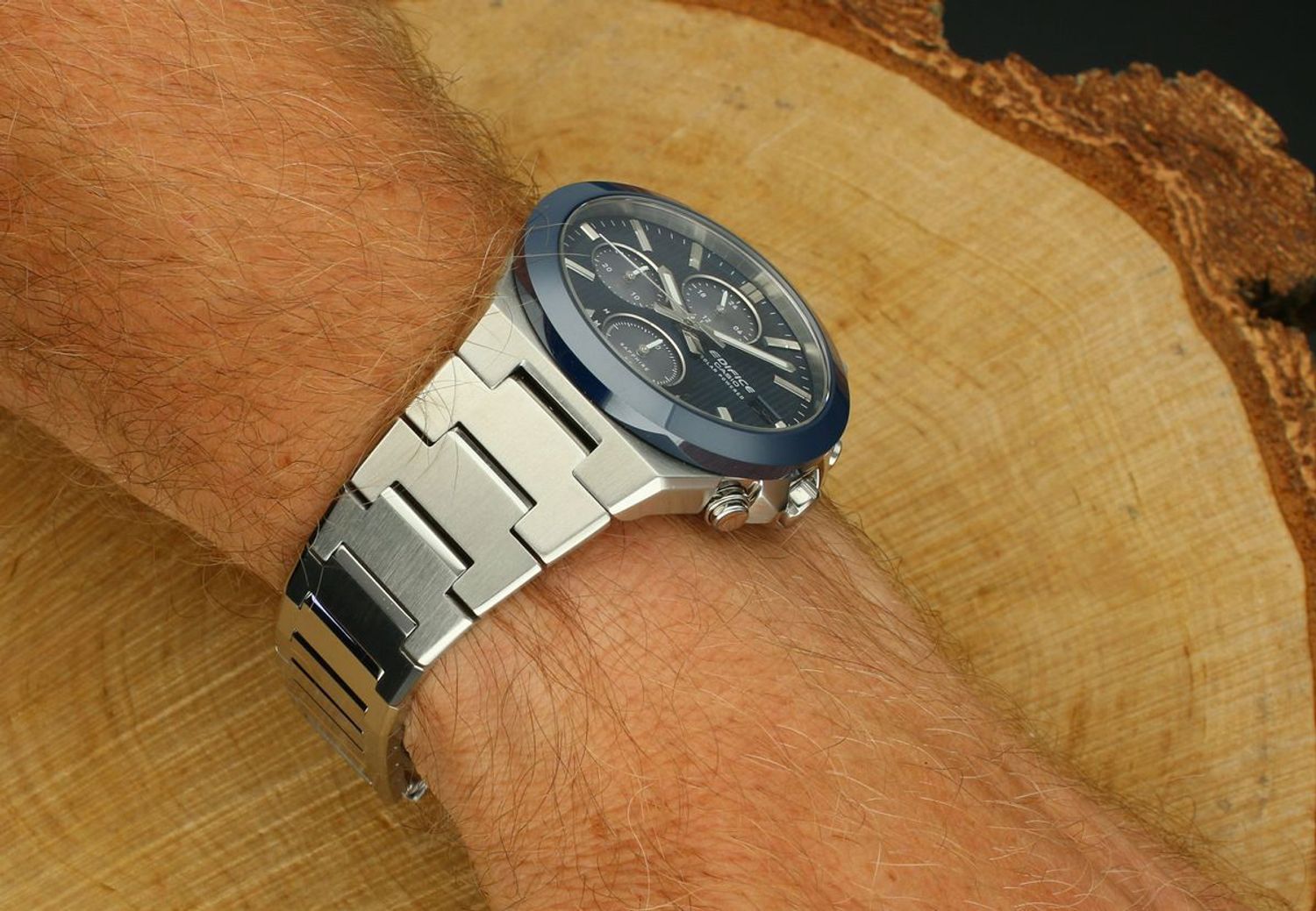 Zegarek Casio Edifice EFS-S650D-2AEF – Zegarek męski solarny z chronografem.jpg