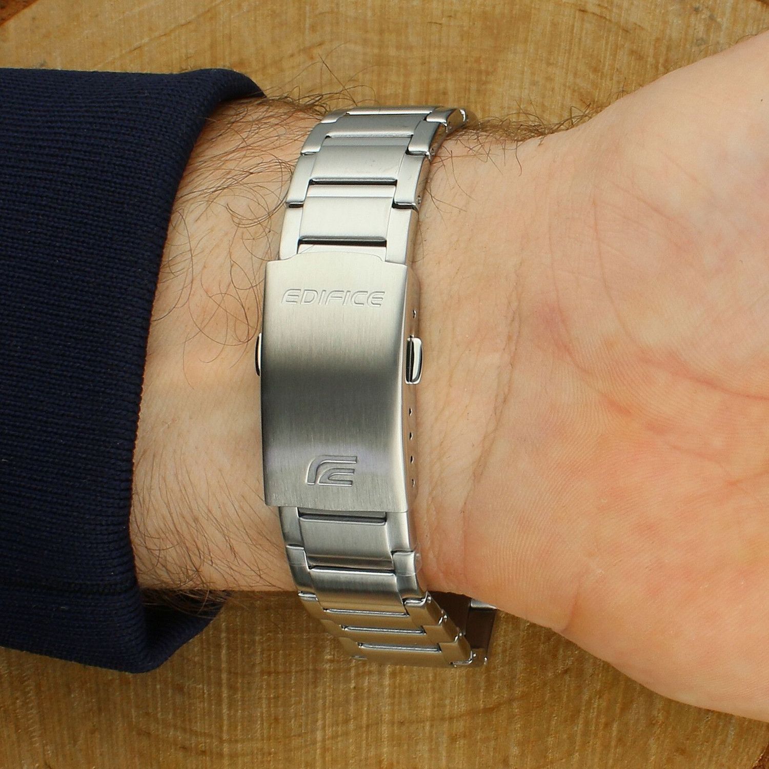 Casio Edifice EFV-600D-2AVUEF - zegarek męski stalowy 100M niebieska tarcza ediffice.jpg