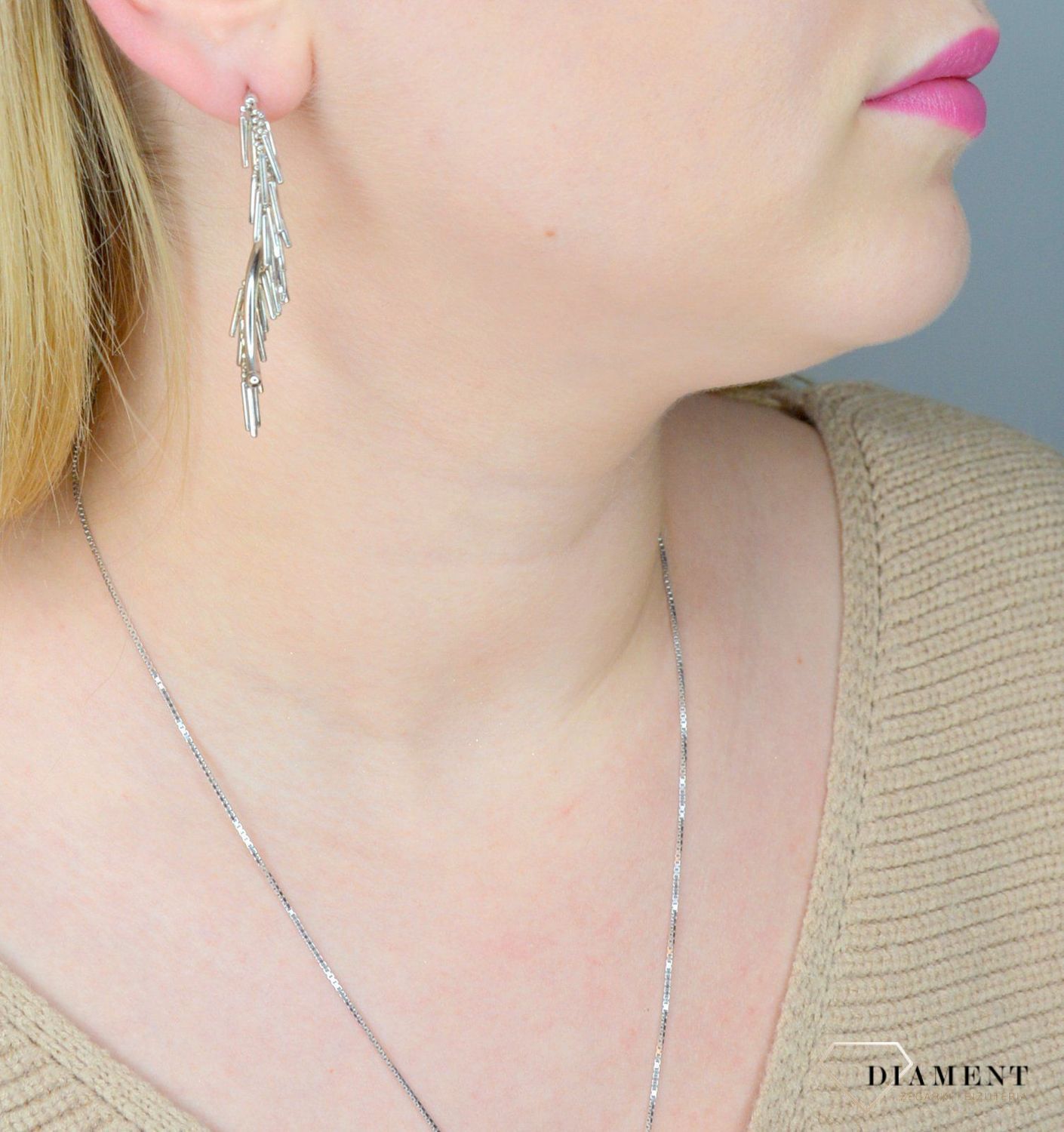 Kolczyki srebrne długie wiszące 'Migoczące srebro'.jpg