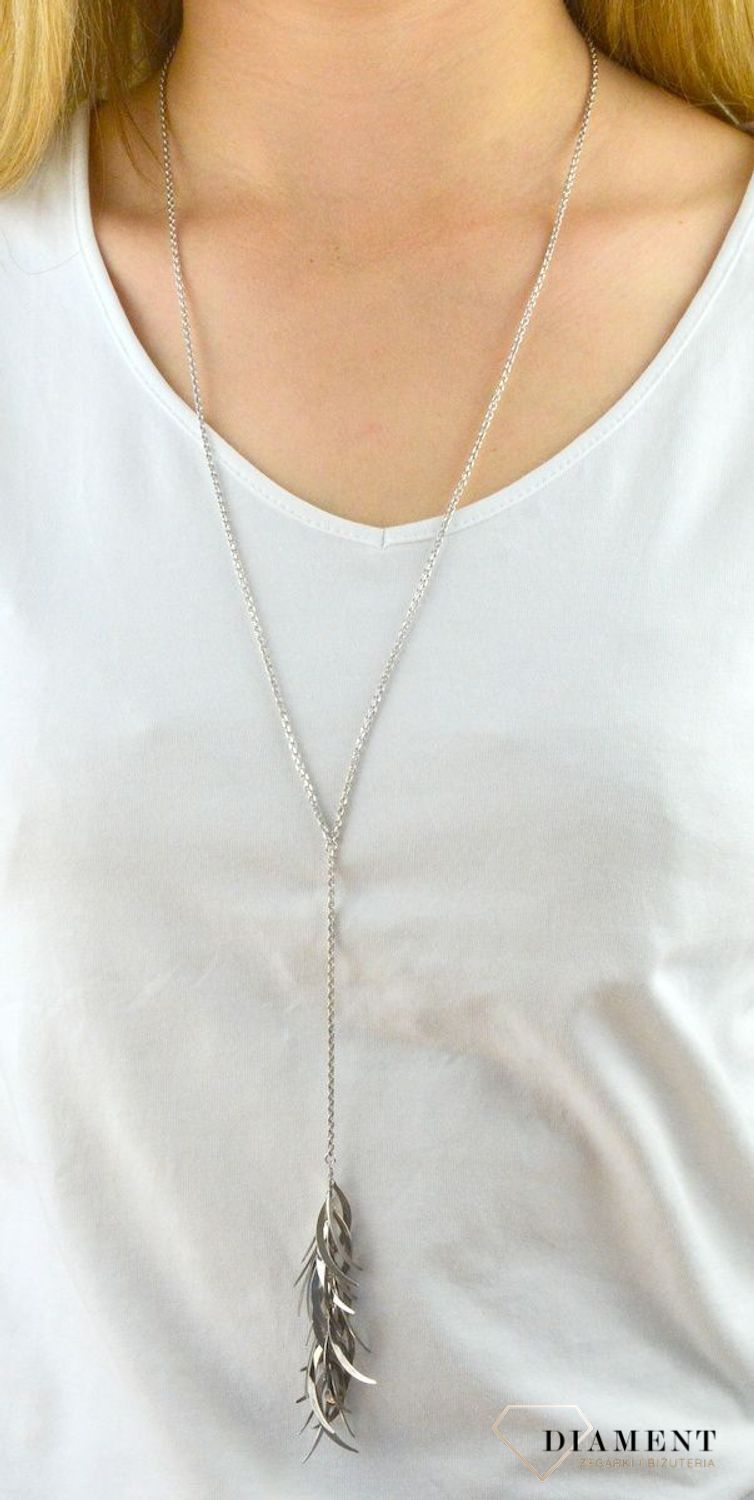 Srebrny naszyjnik długi wiszące piórko EIN000000-032. Srebrny naszyjnik długi. Naszyjnik srebrny z efektowną zawieszką. Zawieszka typu piórko. Naszyjnik srebrny idealny do każdej.jpg