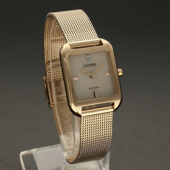 Zegarek damski na bransolecie w kolorze różowego złota Citizen EM0493-85P (1).jpg