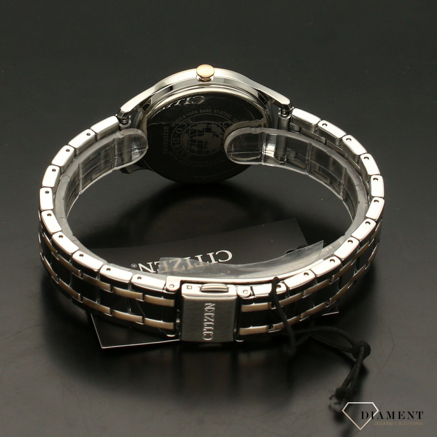 Zegarek damski na bransolecie Citizen zasilany światłem Eco-Drive EM0506-77A.jpg