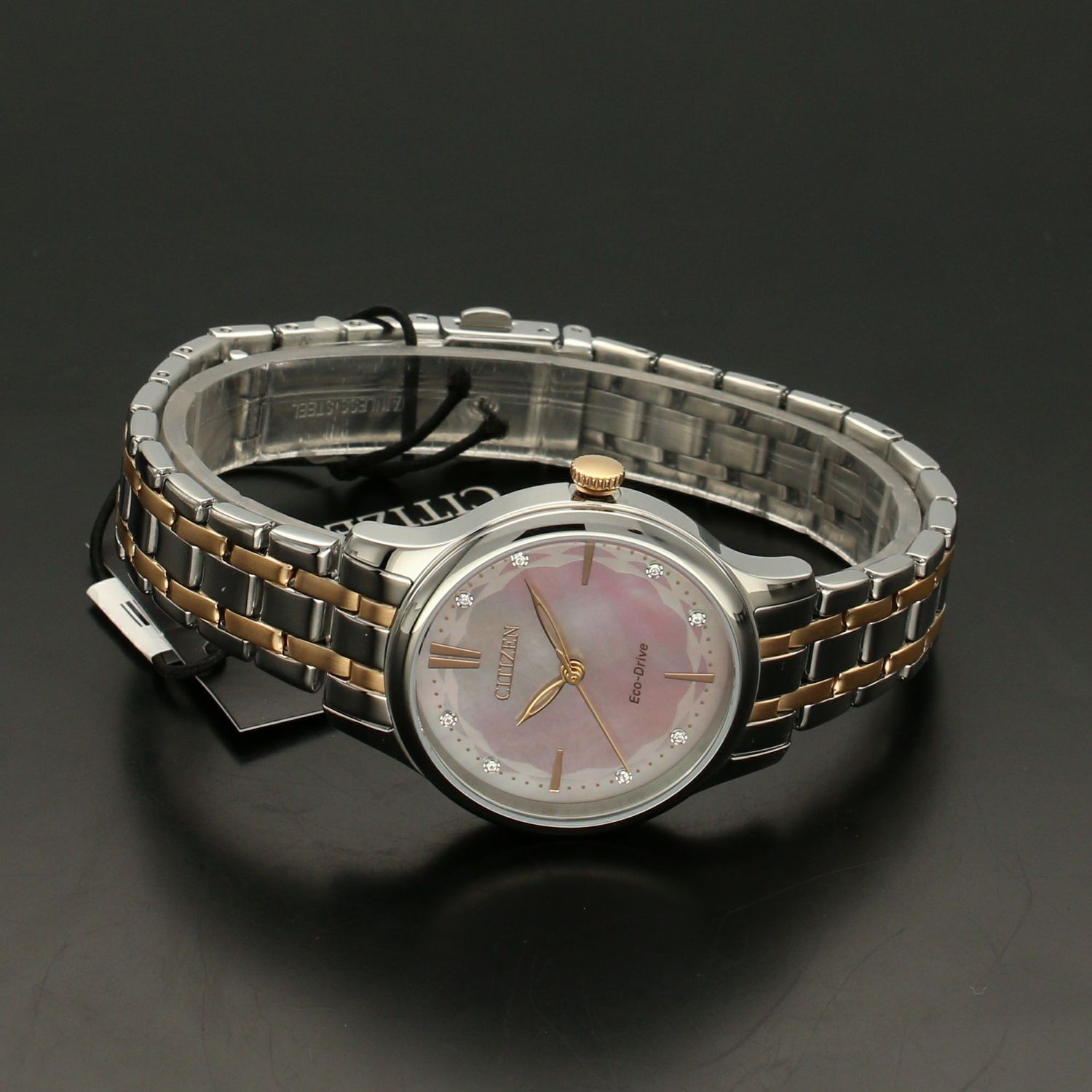 Zegarek damski na bransolecie Citizen zasilany światłem Eco-Drive EM0896-89Y.jpg