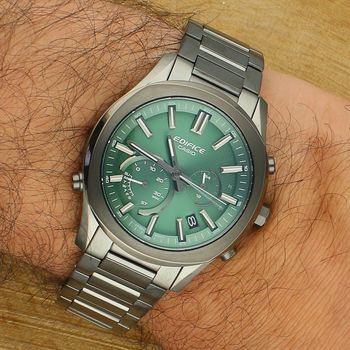 Casio Edifice EQB-1300DC-3AEF – męski zegarek solarny Bluetooth z zieloną tarczą (2).jpg
