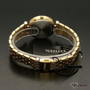 Zegarek damski na bransolecie Citizen ER0216-59D w kolorze złotym. Elegancka tarcza w kolorze jasnej masy perłowej (4).jpg