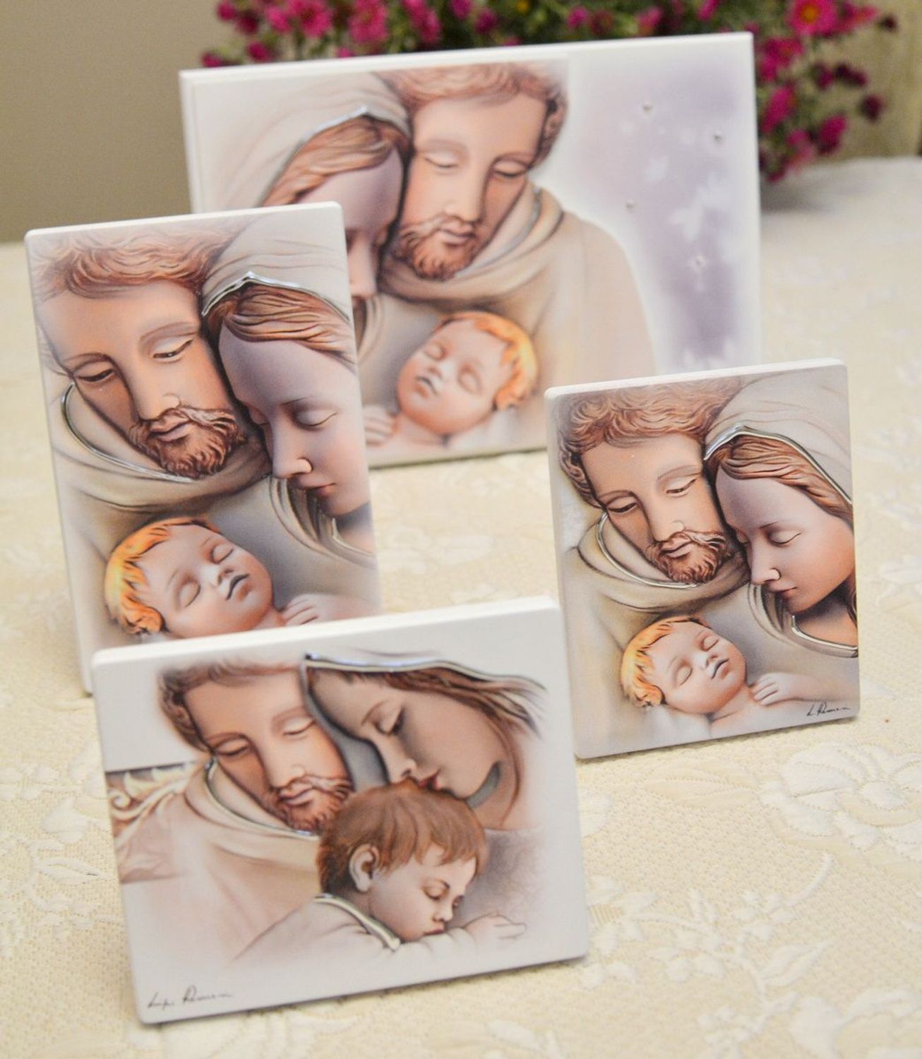 Obrazek drewniany z grawerem Rodzina Święta ES050122.jpg