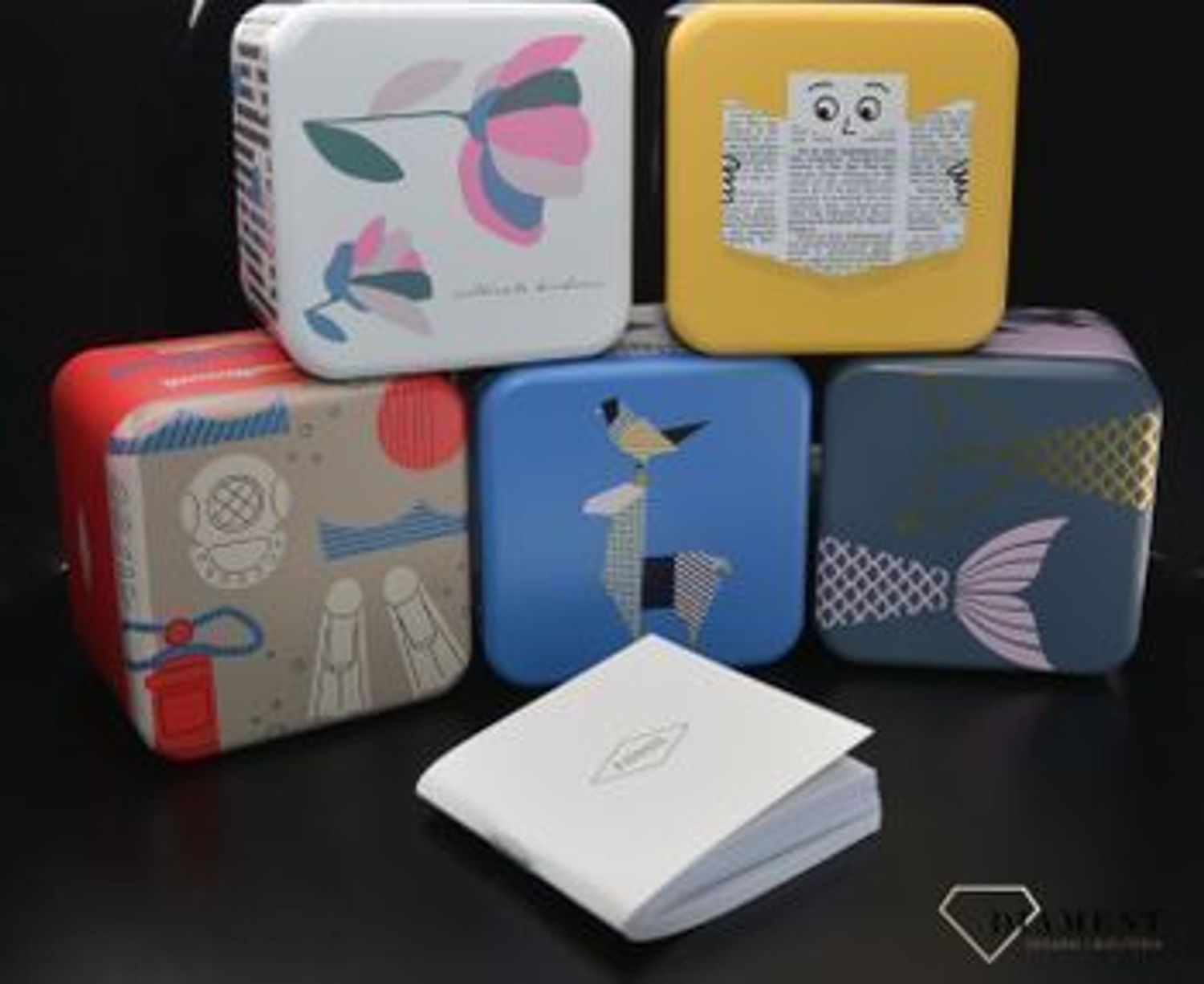 Zegarek damski Fossil SCARLETTE MINI srebrno-złoty ES4949 . Damski zegarek modowy. Damski zegarek Fossil. Zegarek damski Fossil. Zegarek złoto-srebrny marki Fossil. Zegarek damski idealny na prezent (3).jpg