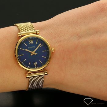 Zegarek damski na bransolecie w kolorze złota z tarczą z niebieskiej masy perłowej Fossil ES5020 Carlie Mini ⌚ (5).jpg
