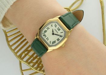 Fossil Harlow ES5427 – damski zegarek złoty, beżowa tarcza, zielony pasek (1).jpg