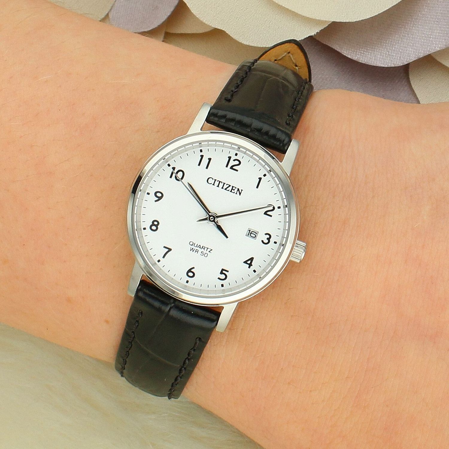 Zegarek damski na pasku Citizen Eco-Drive EU6090-03A.jpg
