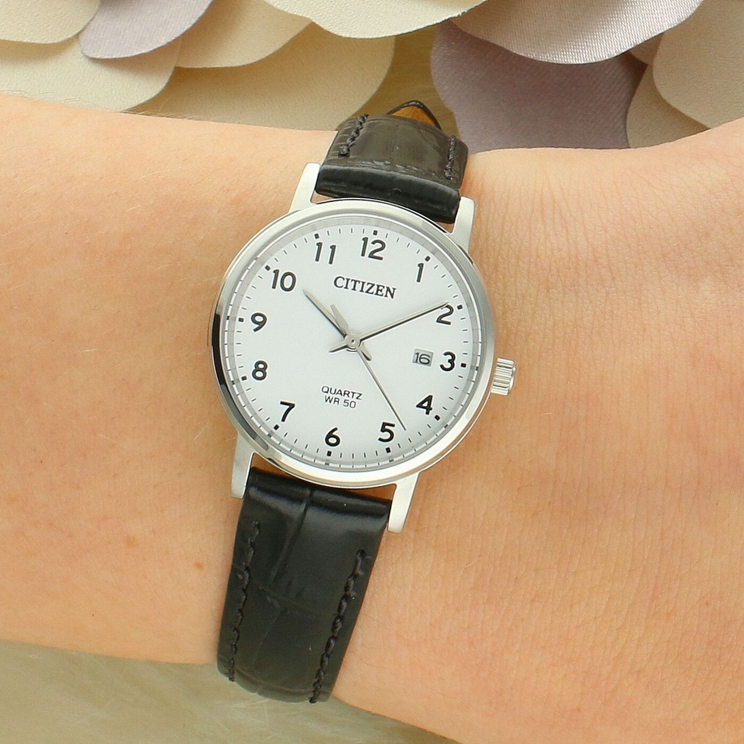 Zegarek damski na pasku Citizen Eco-Drive EU6090-03A.jpg