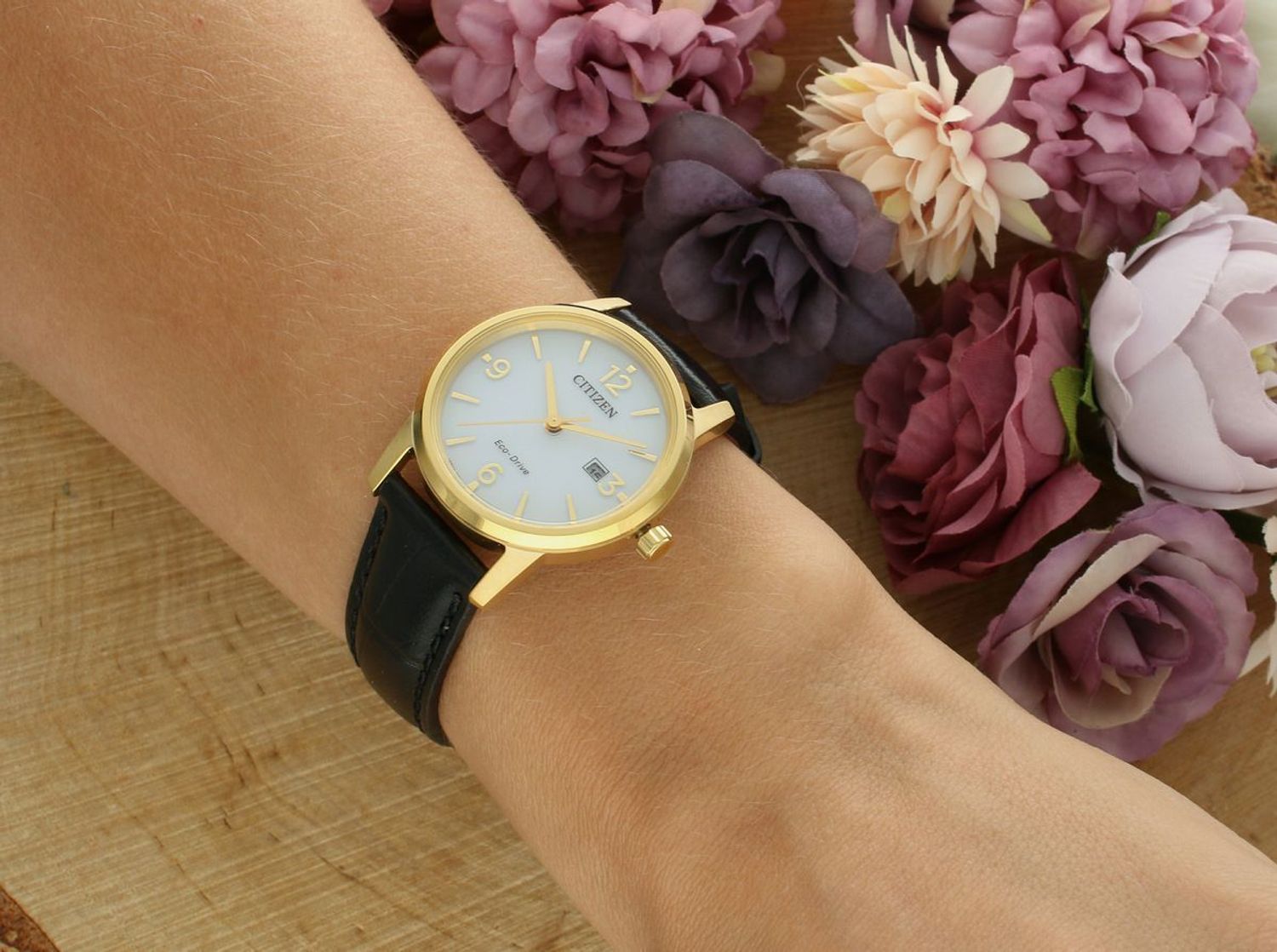 Zegarek Damski Citizen EW2722-01A Eco-Drive Elegance – Skórzany Pasek, Złota Koperta (1).jpg