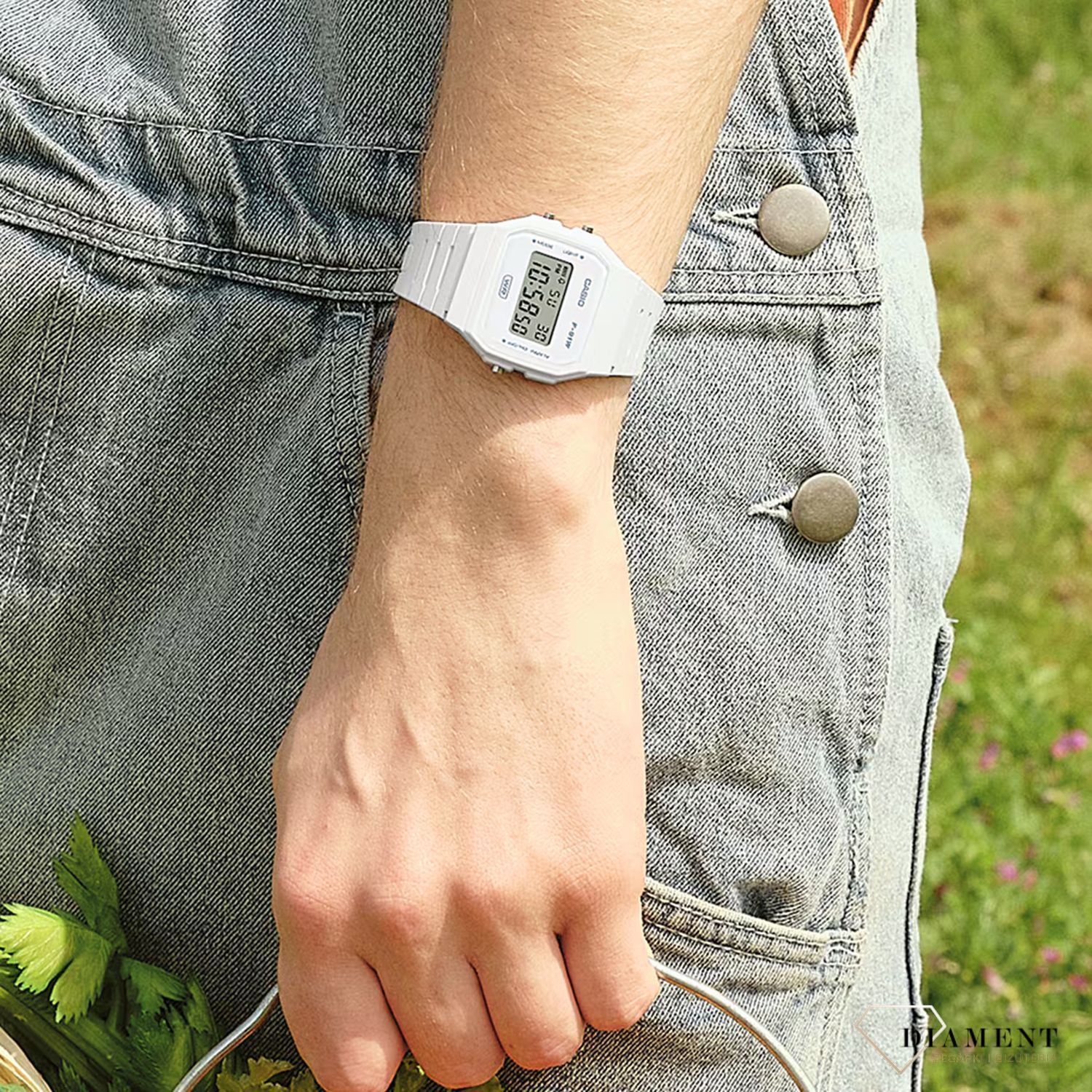 Zegarek Casio Vintage Digital biały F-91WB-7AEF ⌚ Zegarki dla dzieci ✓Zegarki Casio ✓ Negocjacje ➤Zapraszamy! Zegarki casio vintage unisex. Cyfrowy zegarek dla kobiety i mężczyzny. Zegarek na prezent..jpg