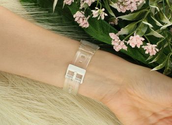 Zegarek Casio F-91WS-7EF to biały model vintage z mechanizmem kwarcowym, stoperem, alarmem, wodoodpornością 30M i LED-owym podświetleniem. Idealny na co dzień i z opcją darmowego graweru! (1).jpg