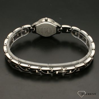 Zegarek damski biżuteryjny QQ F627-201. Zegarek z cyrkoniami. Zegarek na biżuteryjnej bransolecie. Zegarek damki stylowy. Zegarek w kolorze srebrnym. Idealny na prezent dla kobiety (1).jpg