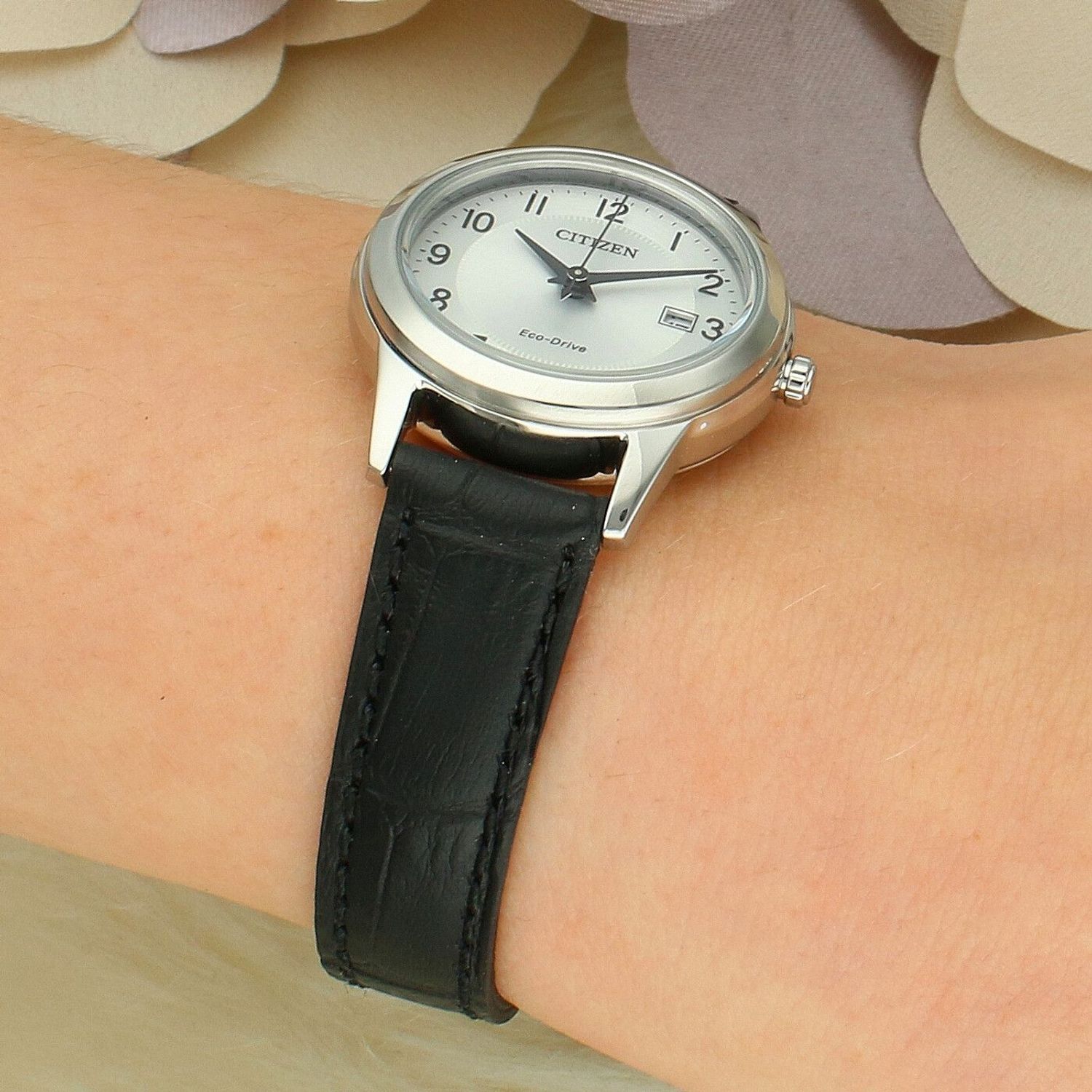 Zegarek damski Citizen 'Klasyk z akumulatorem' FE1081-08A.x.jpg
