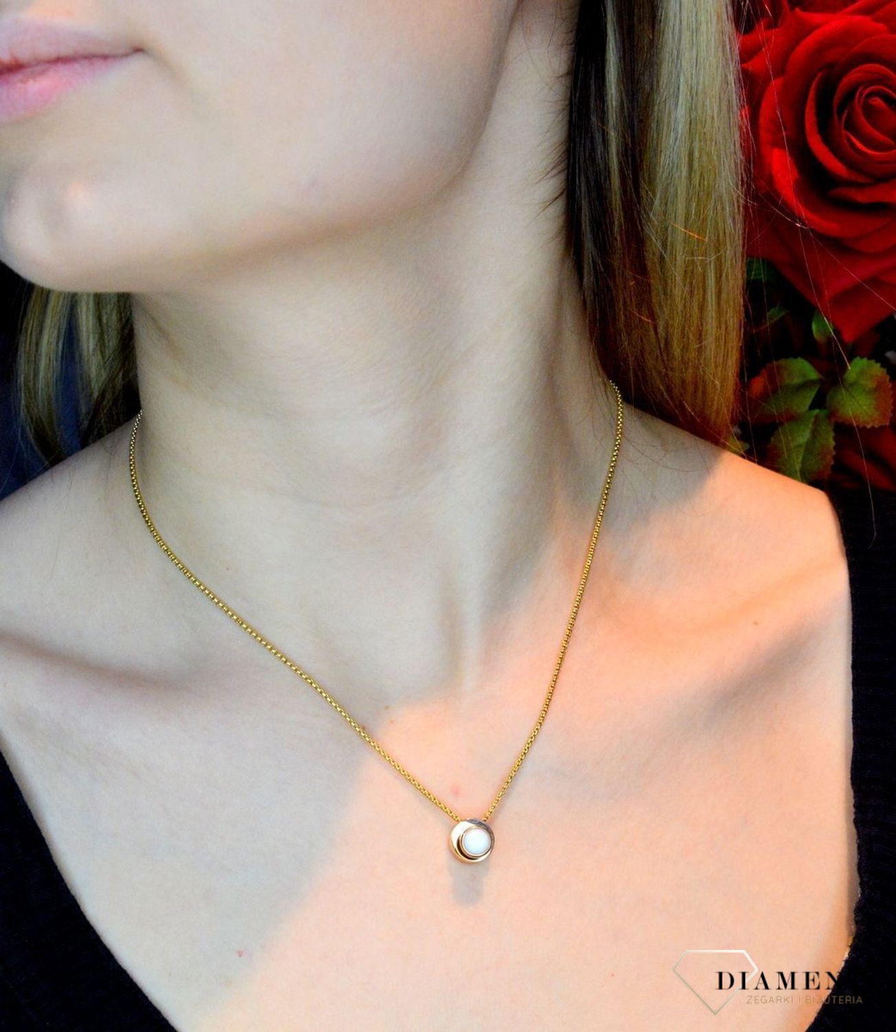 Piękny, delikatny damski łańcuszek . Łańcuszki Damskie w Sklepie z Biżuterią zegarki-diament.pl. Piękne i Eleganckie łańcuszki dla Kobiet. Darmowa wysyłka..jpg