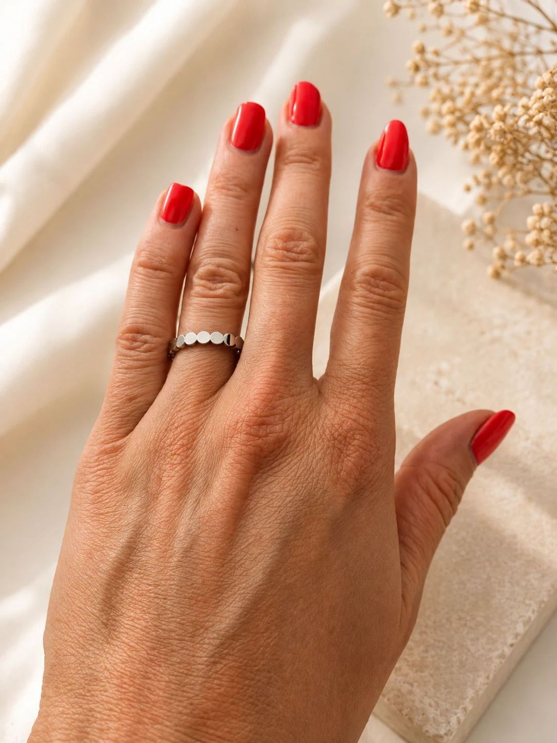 Piękny, delikatny stalowy pierścionek . Pierścionki Damskie w Sklepie z Biżuterią zegarki-diament.pl. Piękne i Eleganckie pierścionki dla Kobiet. Darmowa wysyłka..jpg