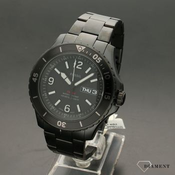 Zegarek męski z koperta pokrytą czarną powłoką PVD. Zegarek męski ze szkłem mineralnym i czarną, wyraźną tarczą. Idealny pomysł na prezent dla mężczyzny (3).jpg
