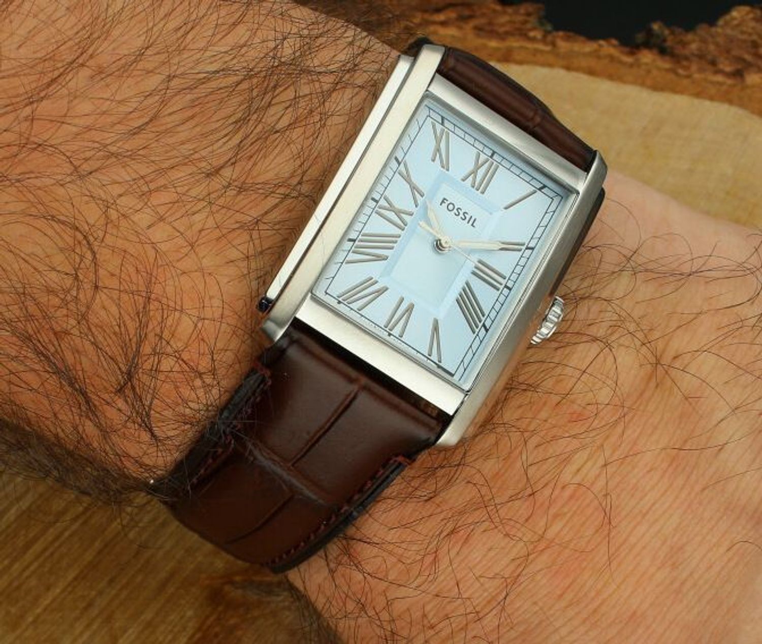 Fossil FS6110 Carraway Brown Croco Leather – klasyczny męski zegarek z niebieską tarczą.jpg