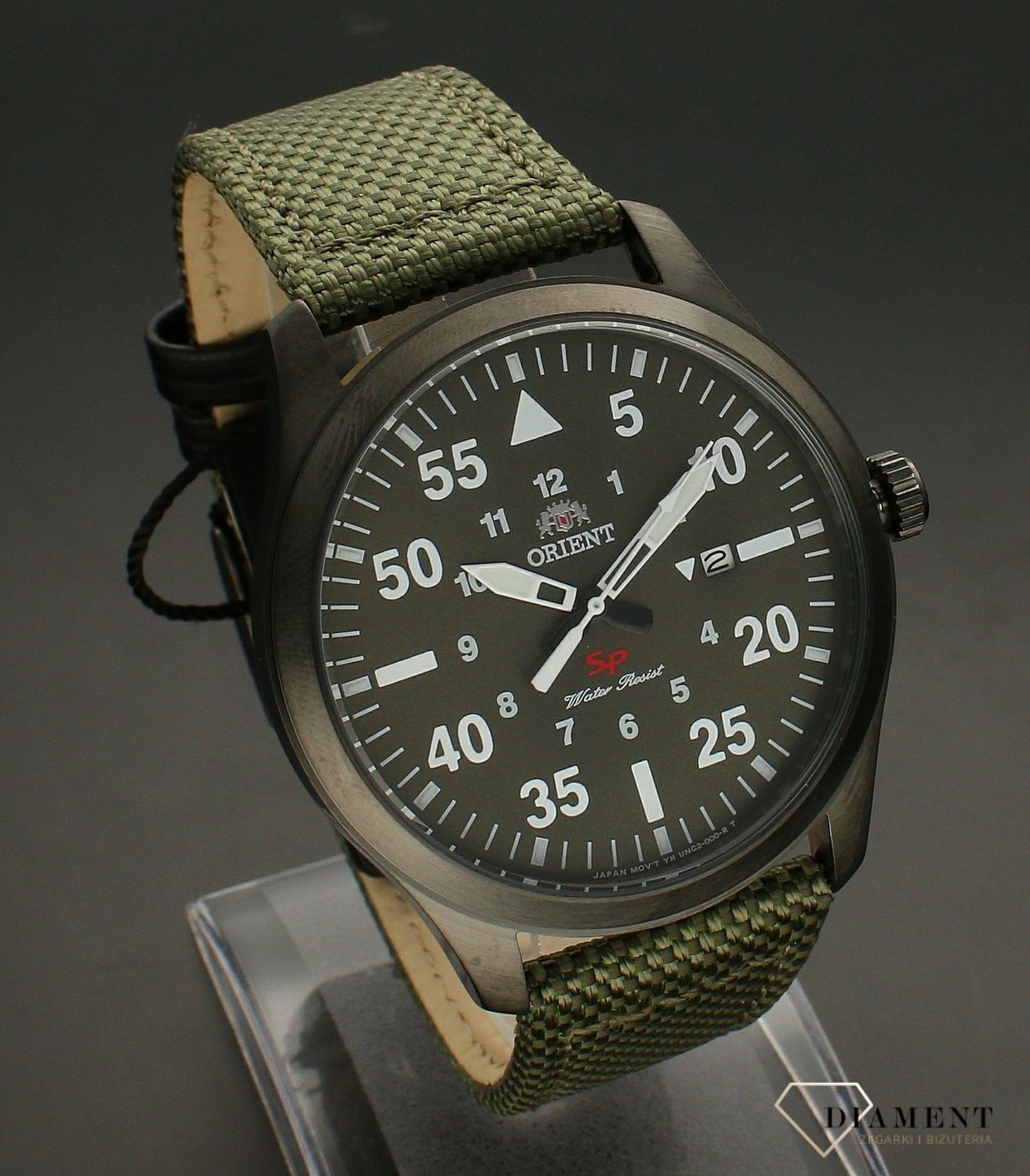 Zegarek męski ORIENT FUNG2004F0 wyposażony jest w kwarcowy mechanizm, zasilany za pomocą baterii. Posiada bardzo wysoką dokładność mierzenia czasu +- 10 sekund w przeciągu 30 dni..webp