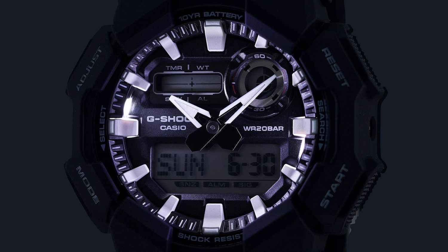 Zegarek Casio G-Shock GA-010-1AER. Zegarek z długoletnią baterią. Zegarek wstrząsoodporny. Zegarek z czasami światowymi. Męski zegarek G-Shock na prezent..jpg
