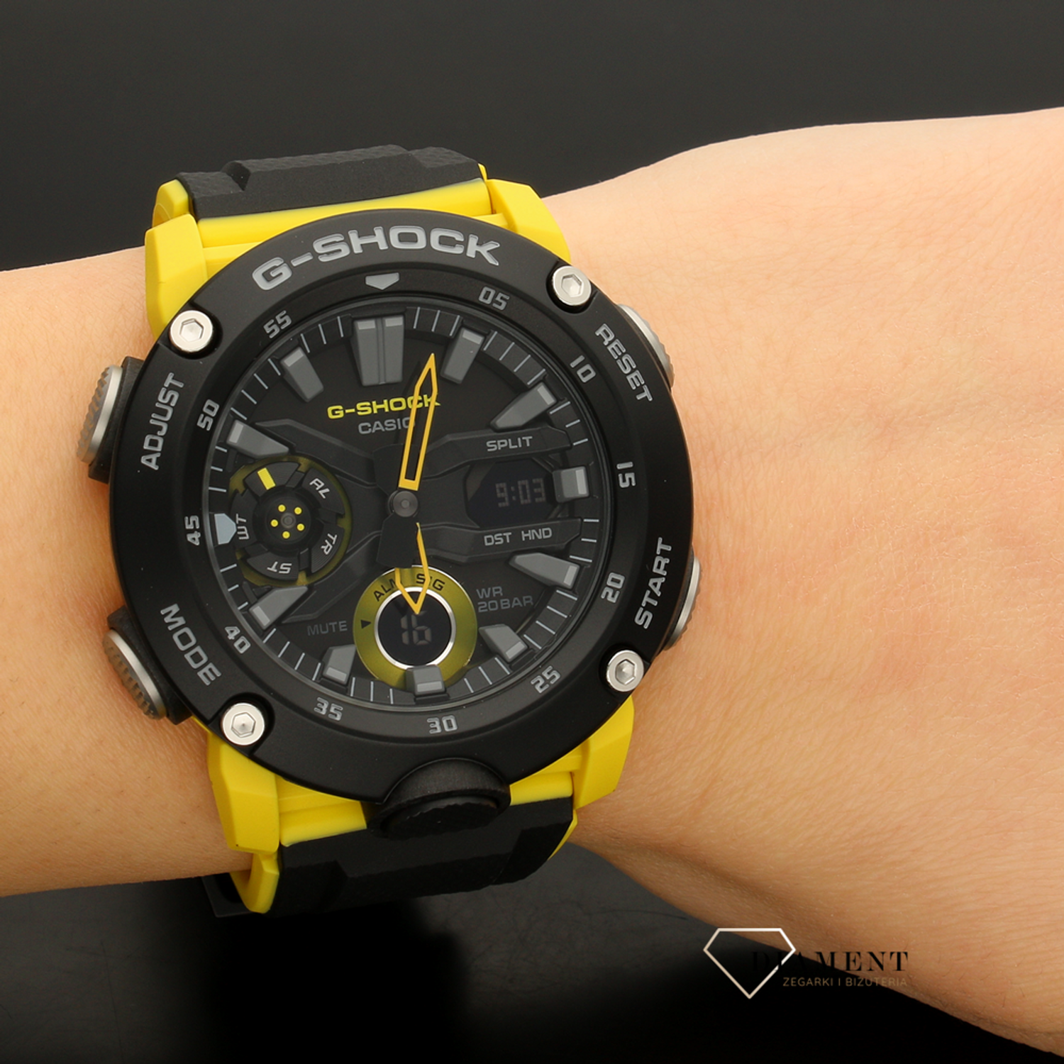 Męski wstrząsoodporny zegarek CASIO G-Shock GA-2000-1A9ER.r.jpg