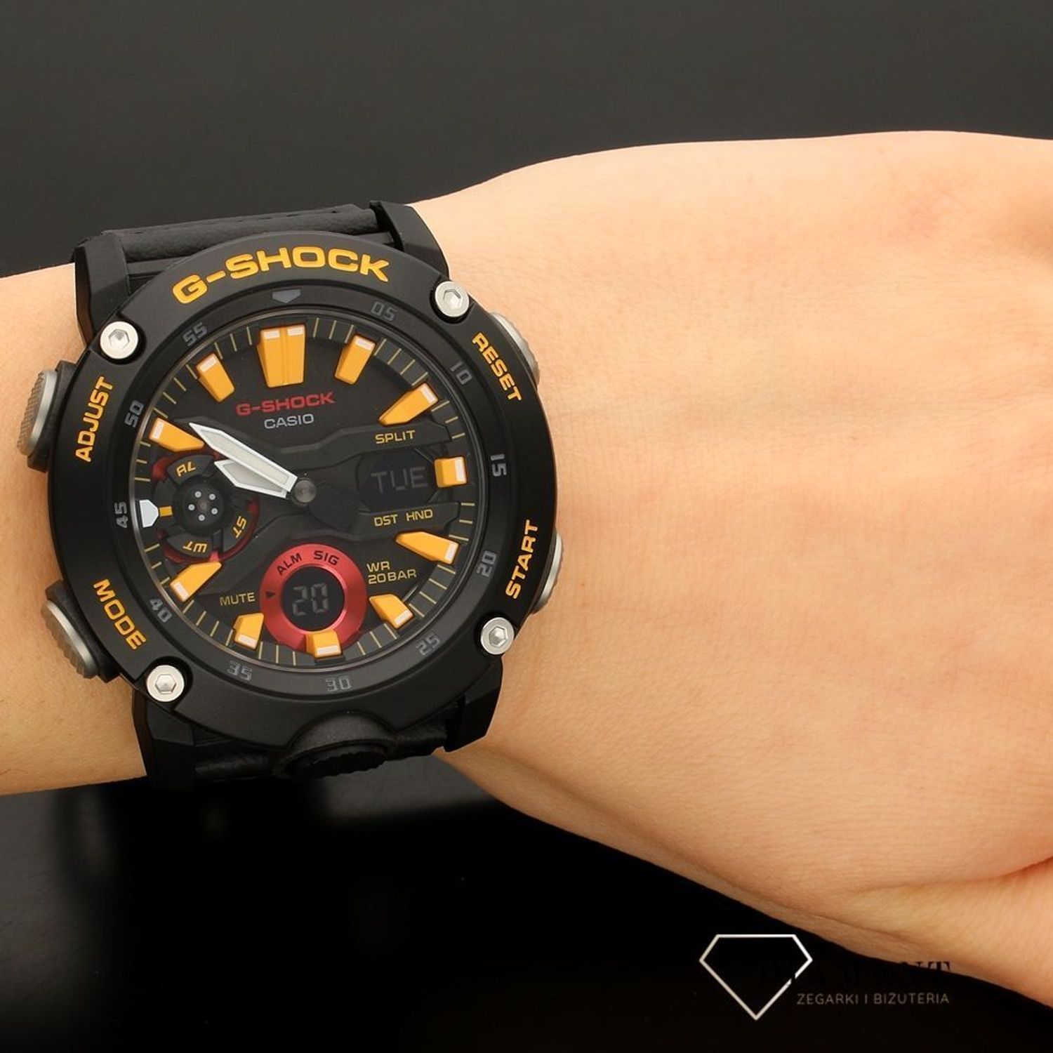 Zegarek męski Casio G-SHOCK Carbon Core Guard Gorillaz Camo Limited GA-2000BT-1AER.1.jpg